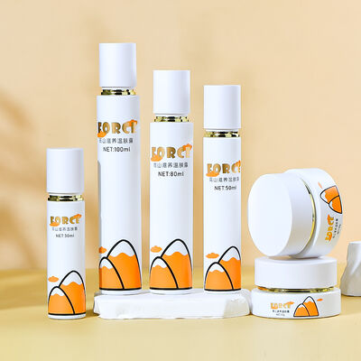 প্রিমিয়াম স্কিনকেয়ার প্যাকেজিংয়ের জন্য ফুটোপ্রুফ ইকো-বন্ধুত্বপূর্ণ কাস্টমাইজযোগ্য গ্লাস কসমেটিক বোতল সেট